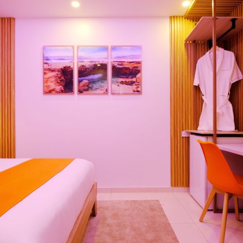 Double Room 1 queen bed